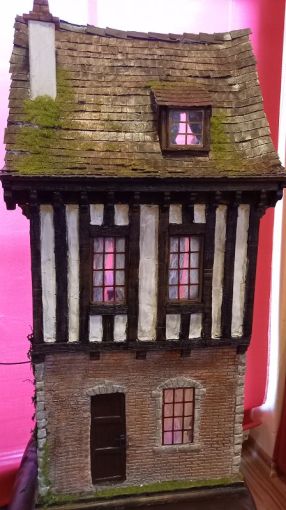 mezzanottis-puppenhaus-dollhouse20221009_164717